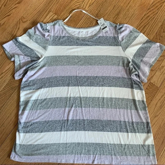 **NEW Lane Bryant Striped Short Ruffle Sleeve Top - Picture 1 of 6